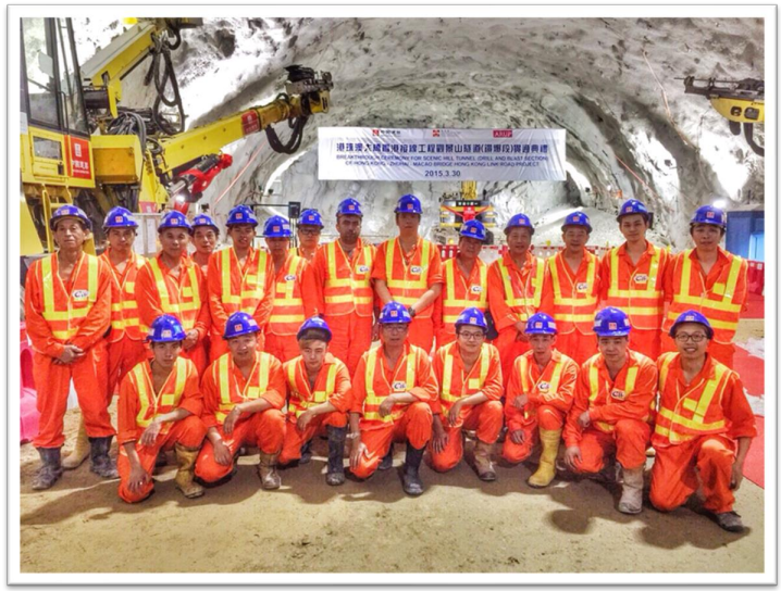 順盛建設工程團隊與工地實況